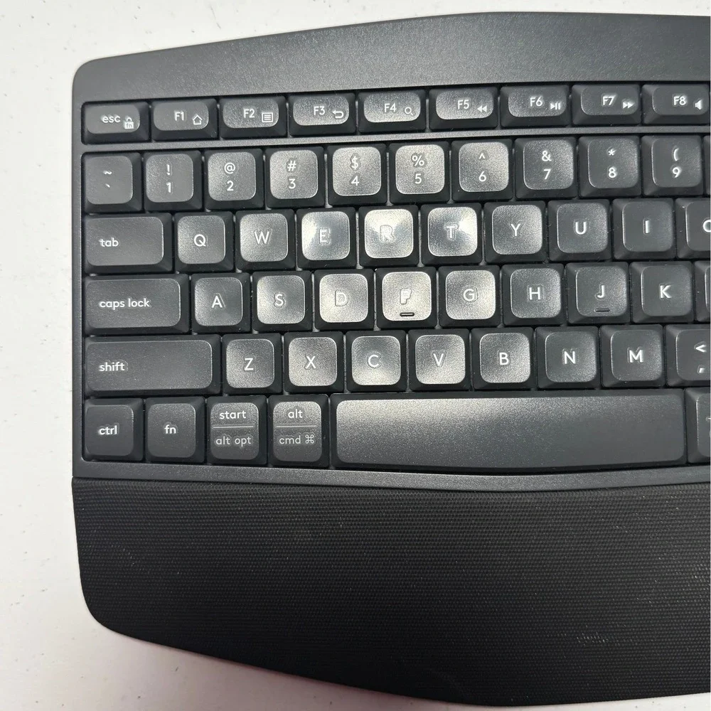 Logitech K850 Multi-Device Wireless Bluetooth Keyboard Black Tested Working